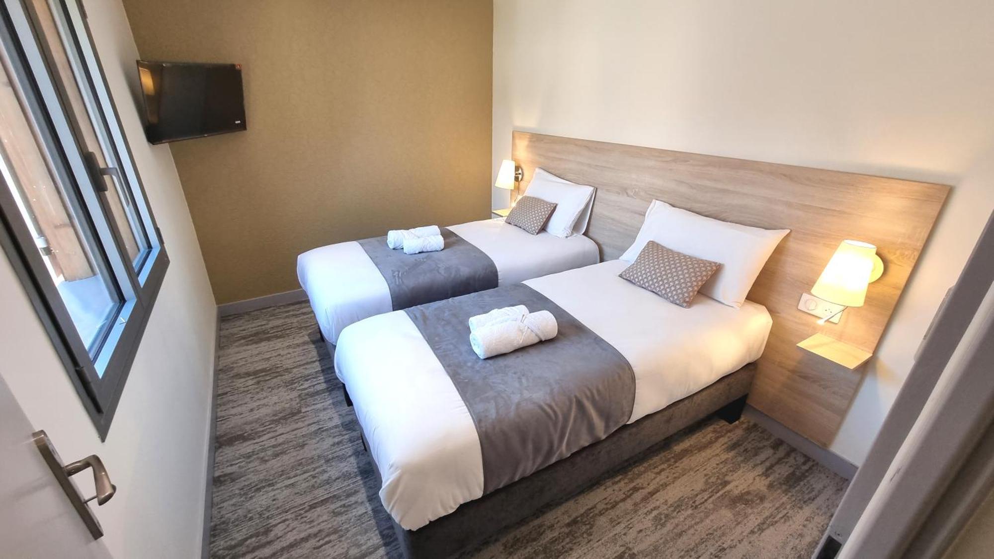Hotel Archambeau Thonac Buitenkant foto