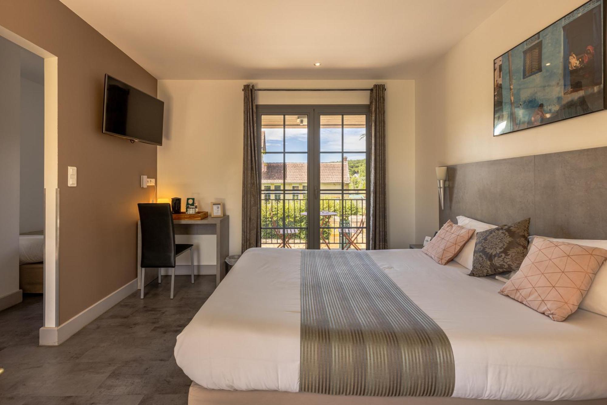 Hotel Archambeau Thonac Buitenkant foto