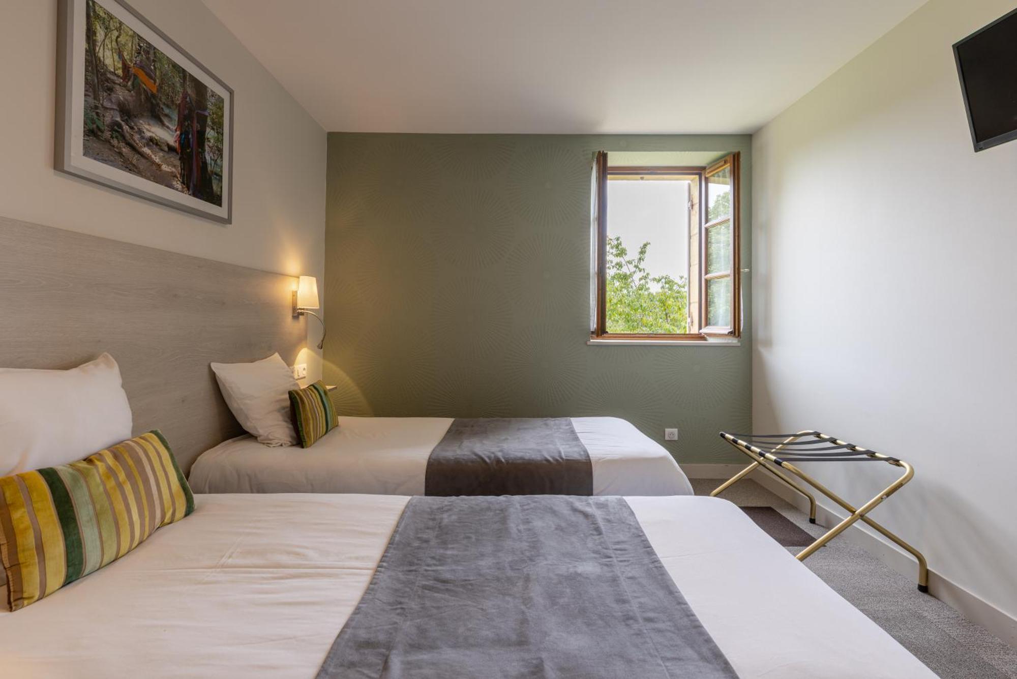 Hotel Archambeau Thonac Buitenkant foto